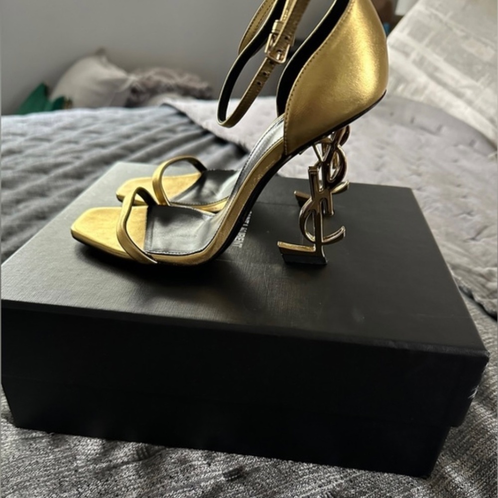 Yves Saint Laurent Opyum sandal size 6.5 - Picture 4 of 8